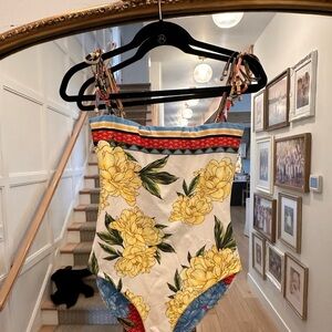 Agua Bendidta reversible swim suit with adjustable tie shoulders.